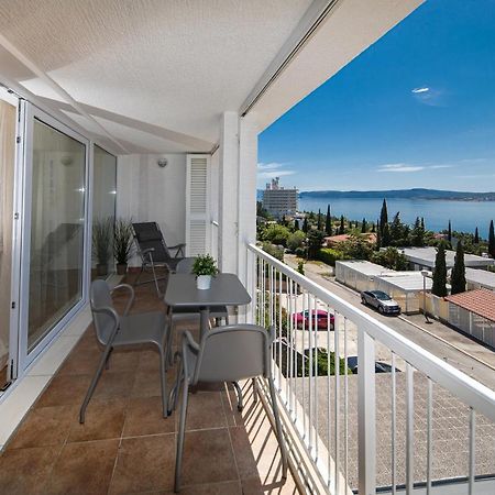 Apartments Casa Bianca Crikvenica Buitenkant foto