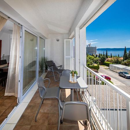 Apartments Casa Bianca Crikvenica Buitenkant foto